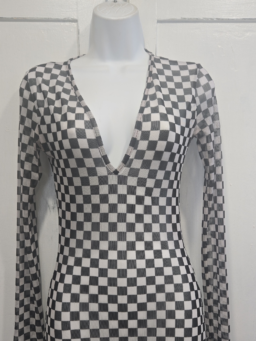 JNK SHEER CHECKER PATTERN DRESS...SIZE SMALL... #7962